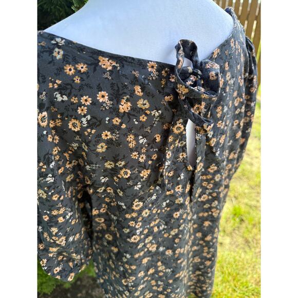 Angels Forever Young Floral Top Size Large - Picture 5 of 8